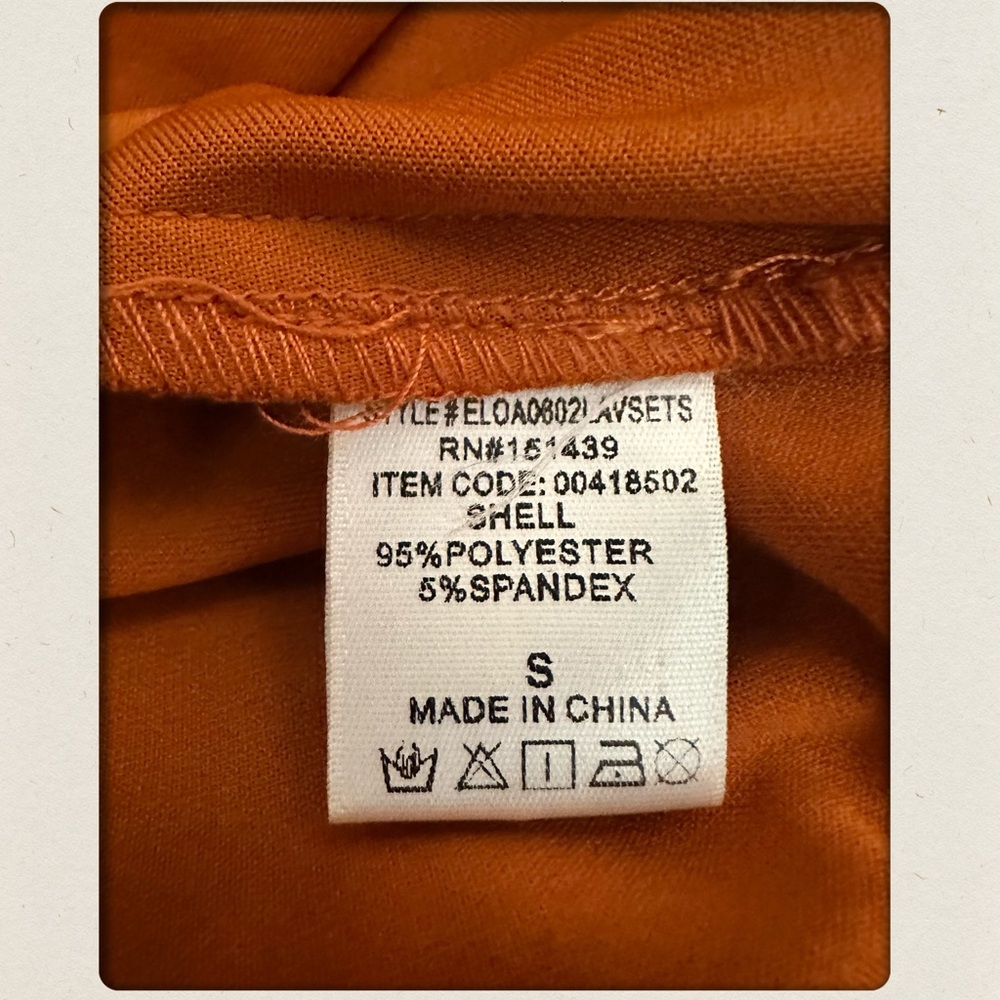 Forever 21 Vibrant Orange Top - Picture 9 of 9